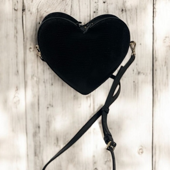 EUC Kate Spade Secret Admirer Heart Italian Lizard Embossed Cowhide Crossbody - Picture 6 of 14